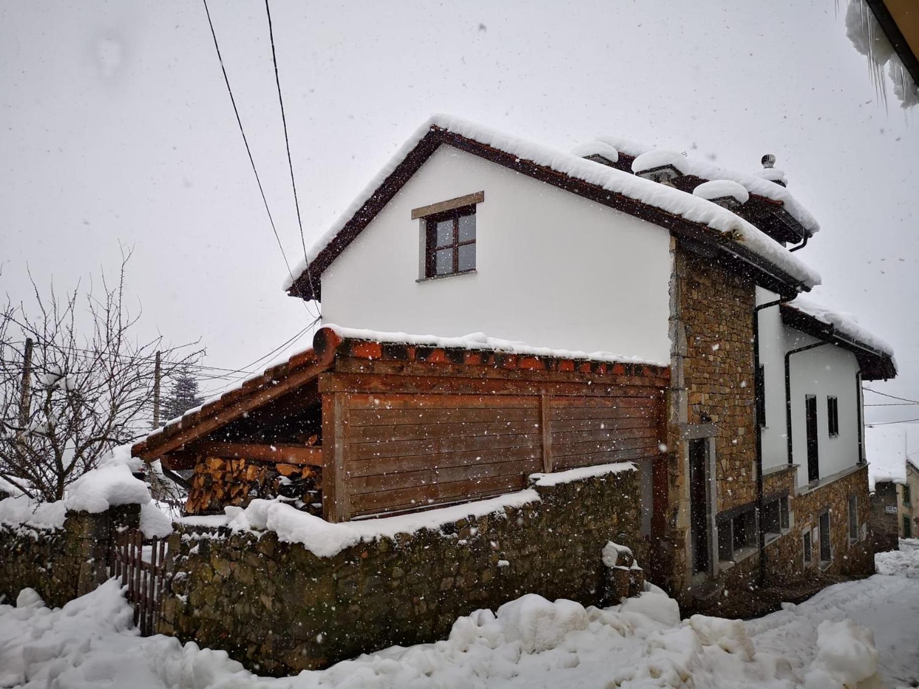 Apartamentos Rurales El Collain De Campiellos Exterior foto